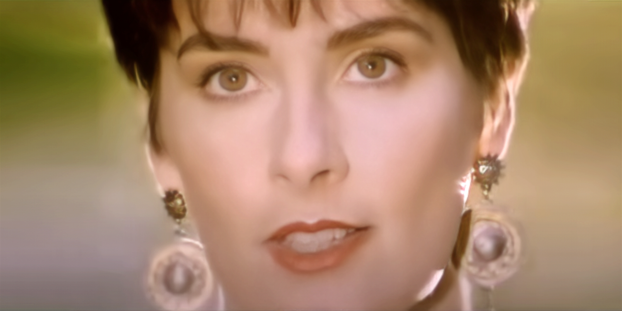 Enya | Source: YouTube/@enyatv