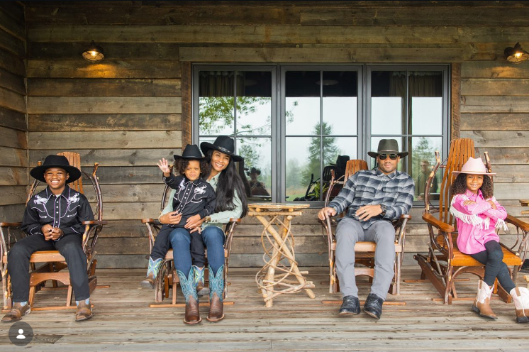 Ciara and Russell Wilson with their family dressed as cowboys on June 9, 2023 | Source: Instagram/ciara