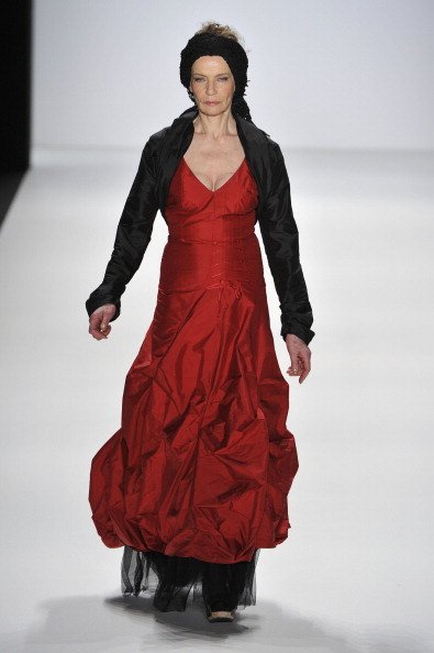 Veruschka von Lehndorff, Anja Gockel Show - Mercedes-Benz Fashion Week Berlin Autumn/Winter 2012 | Quelle: Getty Images Veruschka von Lehndorff, Anja Gockel Show - Mercedes-Benz Fashion Week Berlin Autumn/Winter 2012 | Quelle: Getty Images