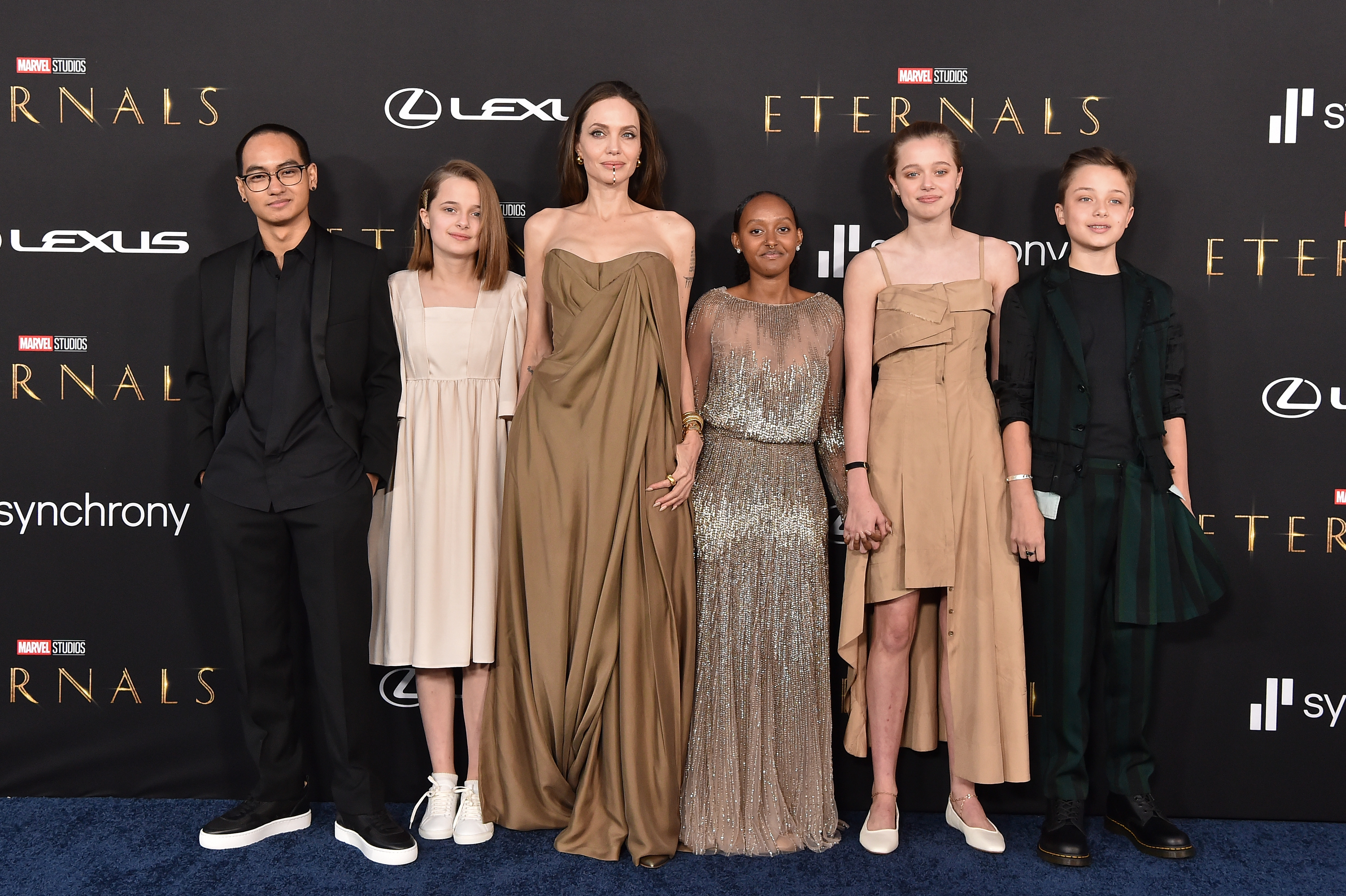 Maddox Jolie-Pitt, Vivienne Jolie-Pitt, Angelina Jolie, Knox Jolie-Pitt, Shiloh Jolie-Pitt, and Zahara Jolie-Pitt attend the Los Angeles Premiere of Marvel Studios' "Eternals" in Los Angeles, California, on October 18, 2021 | Source: Getty Images