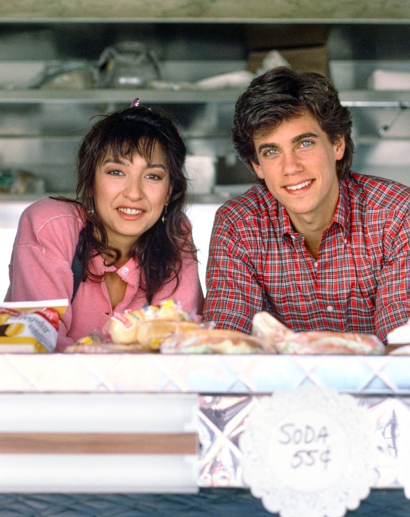 Elizabeth Pena (as Officer Connie Rivera) and Robby Benson (as Detective Cliff Brady) in TOUGH COOKIES. March 5 1986. | Source: Getty Images