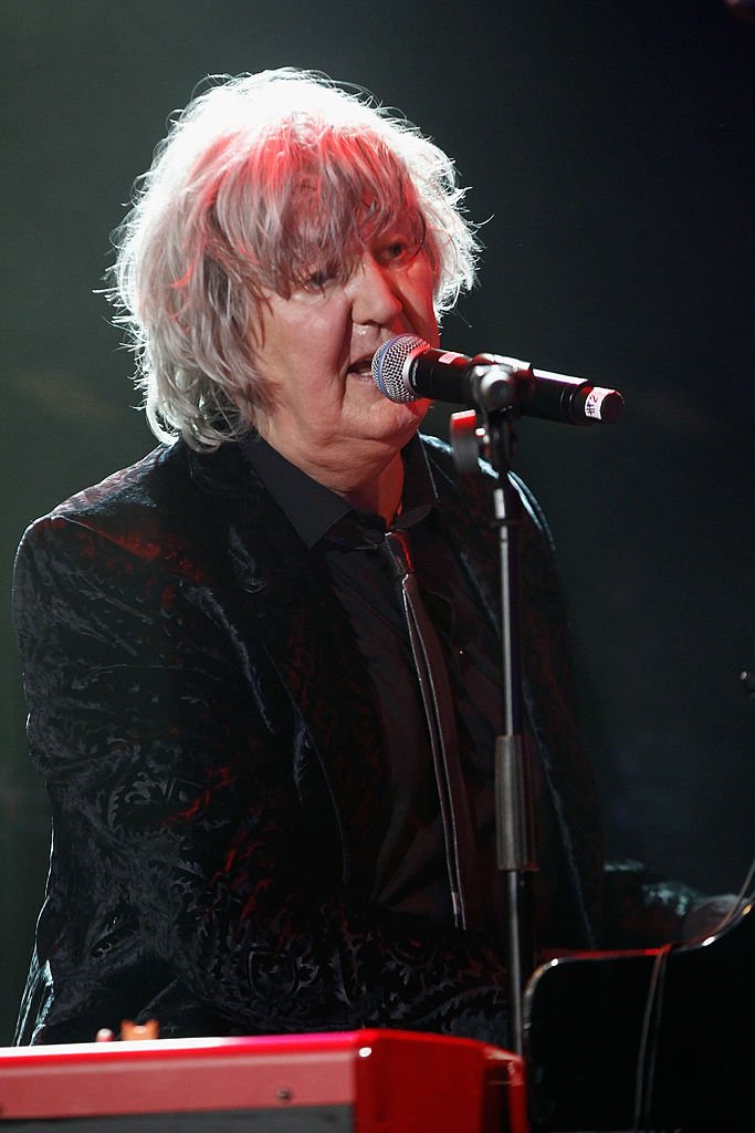 Jacques Higelin sur scène en 2013. l Source : Getty Images Jacques Higelin sur scène en 2013. l Source : Getty Images