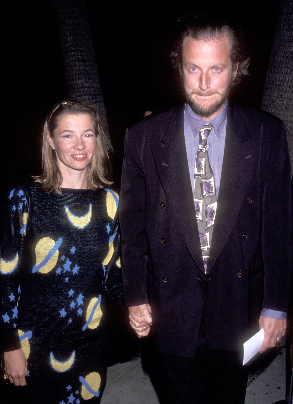 Daniel Stern and his wife Laure Mattos at the "For the Boys" premiere on November 14, 1991, in Beverly Hills, California. Stern, known for his role as Marv in "Home Alone," balanced a thriving Hollywood career with family life alongside his longtime wife. | Source: Getty Images