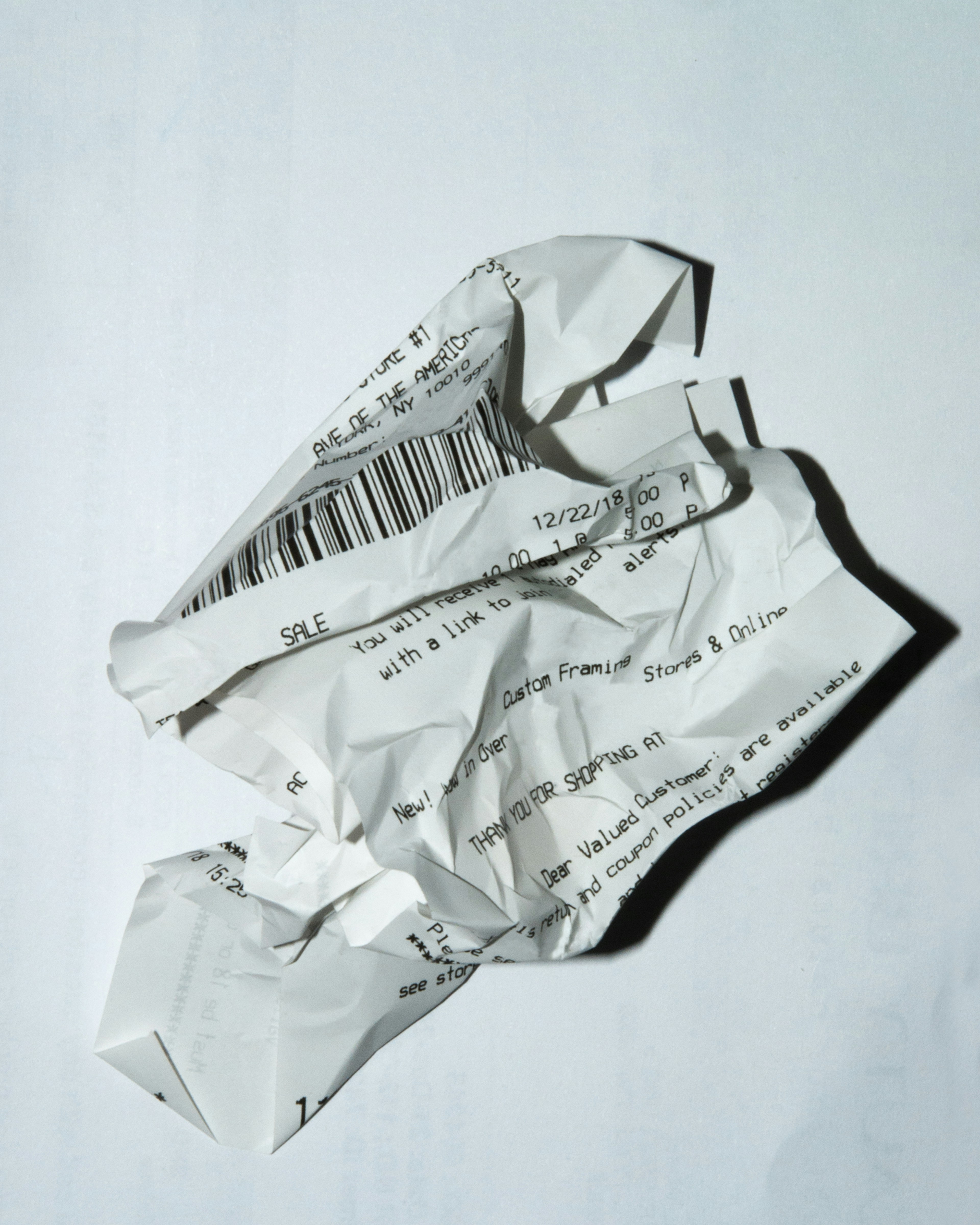A crumpled receipt | Source: Unsplash