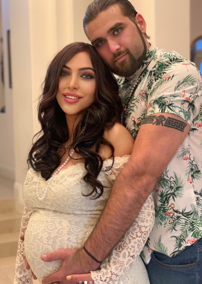 Hila Aronian and Weston Cage | Source: Instagram.com/ bonafidesavage