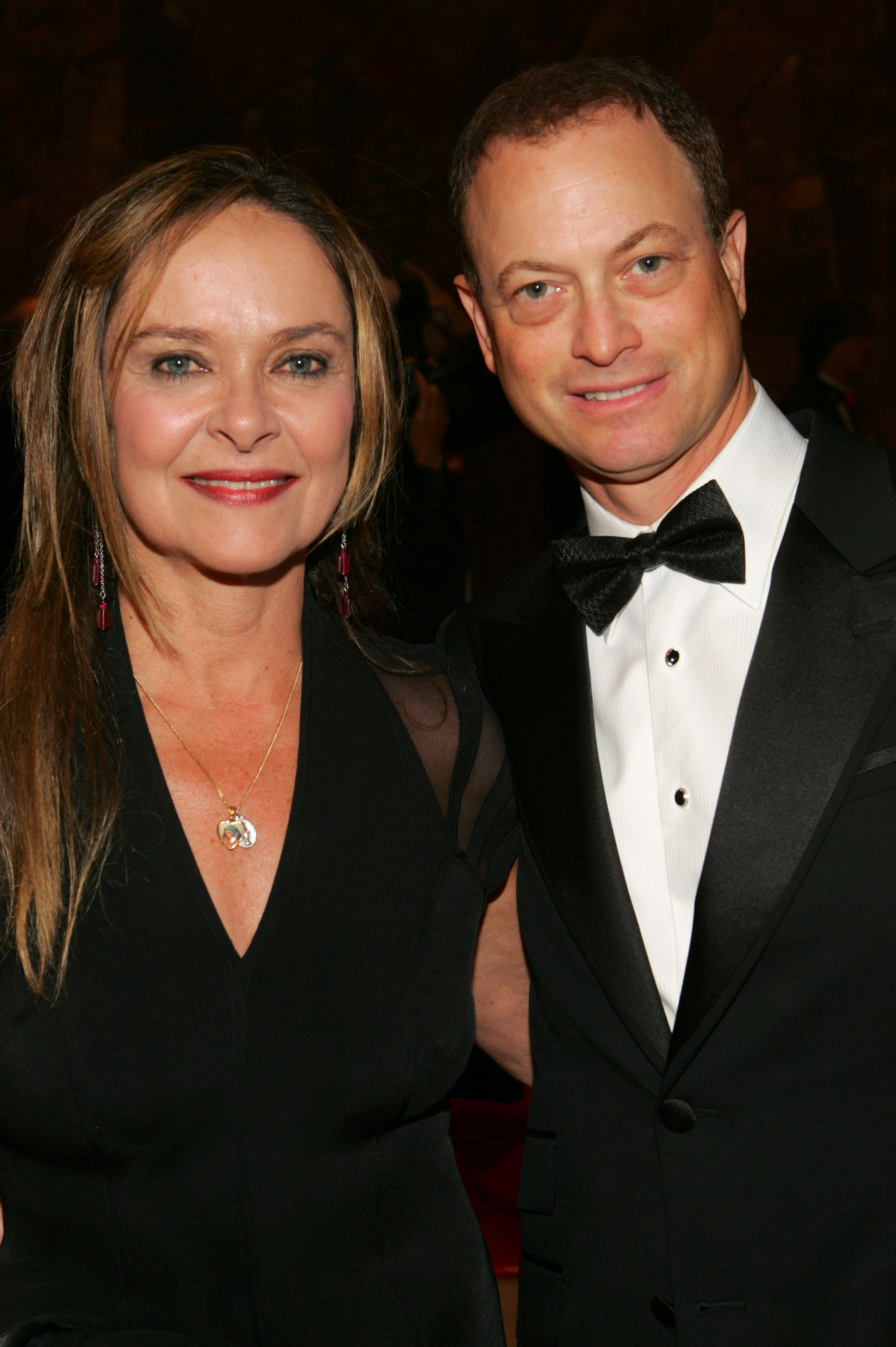 Moira Harris and Gary Sinise during 17th Annual Palm Springs International Film Festival Gala Awards Presentation - Red Carpet at Palm Springs Convention Center in Palm Springs, California, on January 7, 2006. | Source: Getty Images