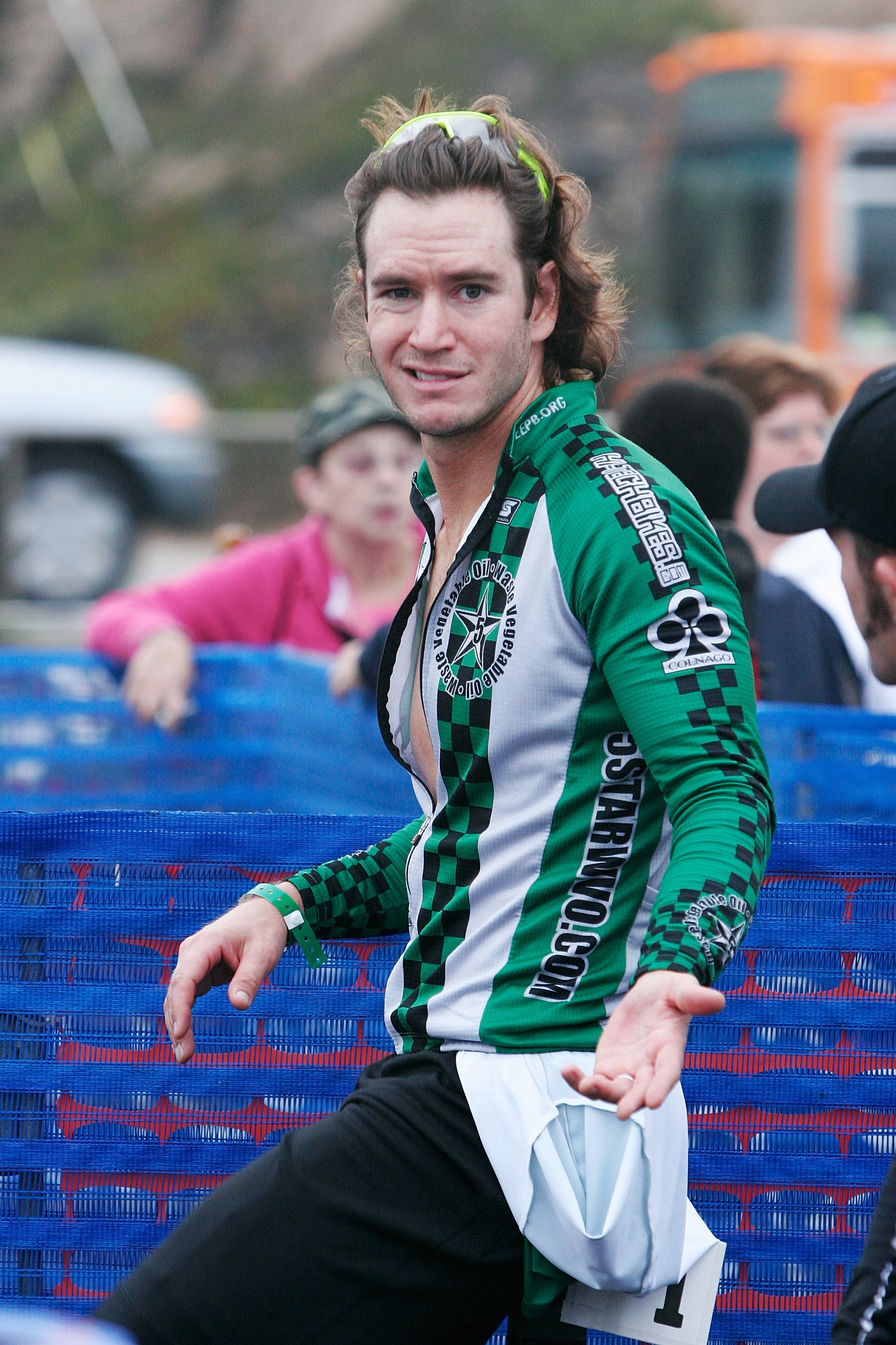 The actor competes in the Nautica Malibu Triathlon on September 14, 2008 | Source: Getty Images