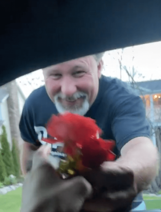 Steve Adams.  |  Kaynak: tiktok.com/@cassiadams