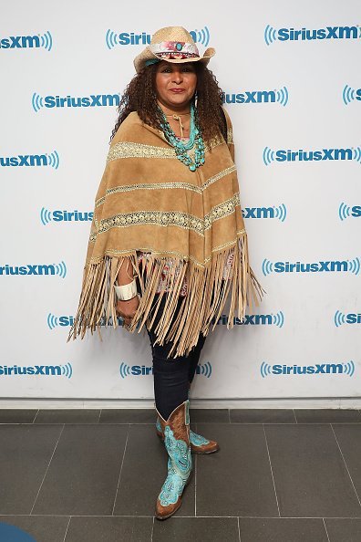 Pam Grier visits the SiriusXM Studios | Photo: Getty Images