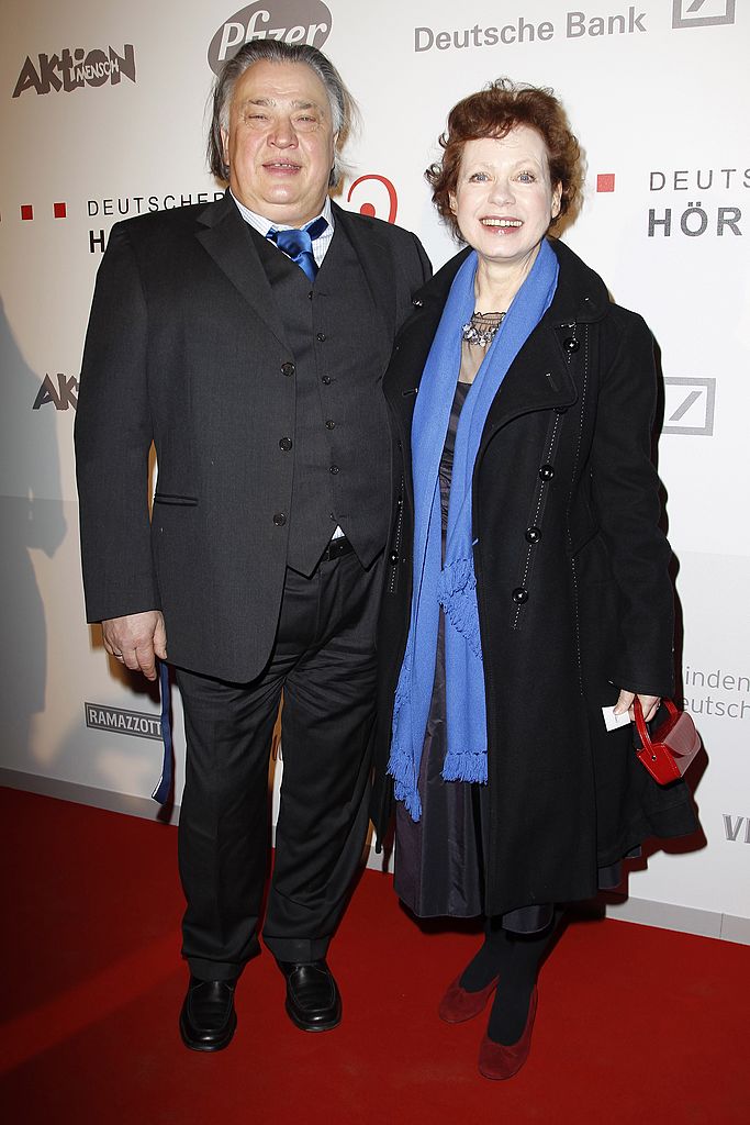 Renate Krößner und Bernd Stegemann, 9. Deutschen Hörfilmpreis | Quelle: Getty Images
