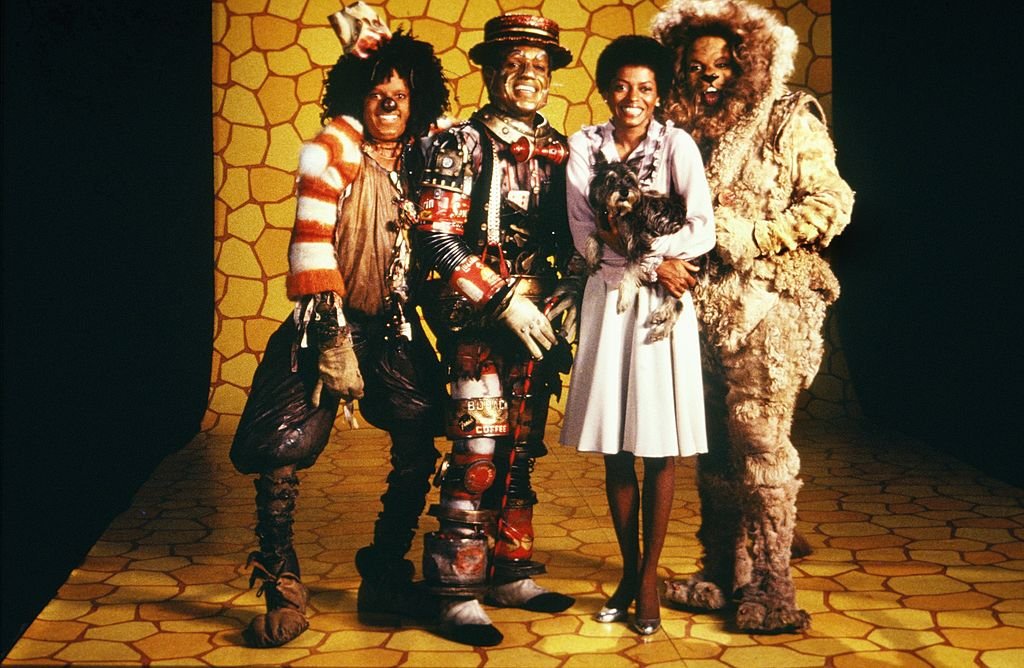 The cast of "The Wiz" (L-R Michael Jackson, Nipsey Russell, Diana Ross and Ted Ross) pose for a publicity shot in 1978 in New York | Source: Getty Images