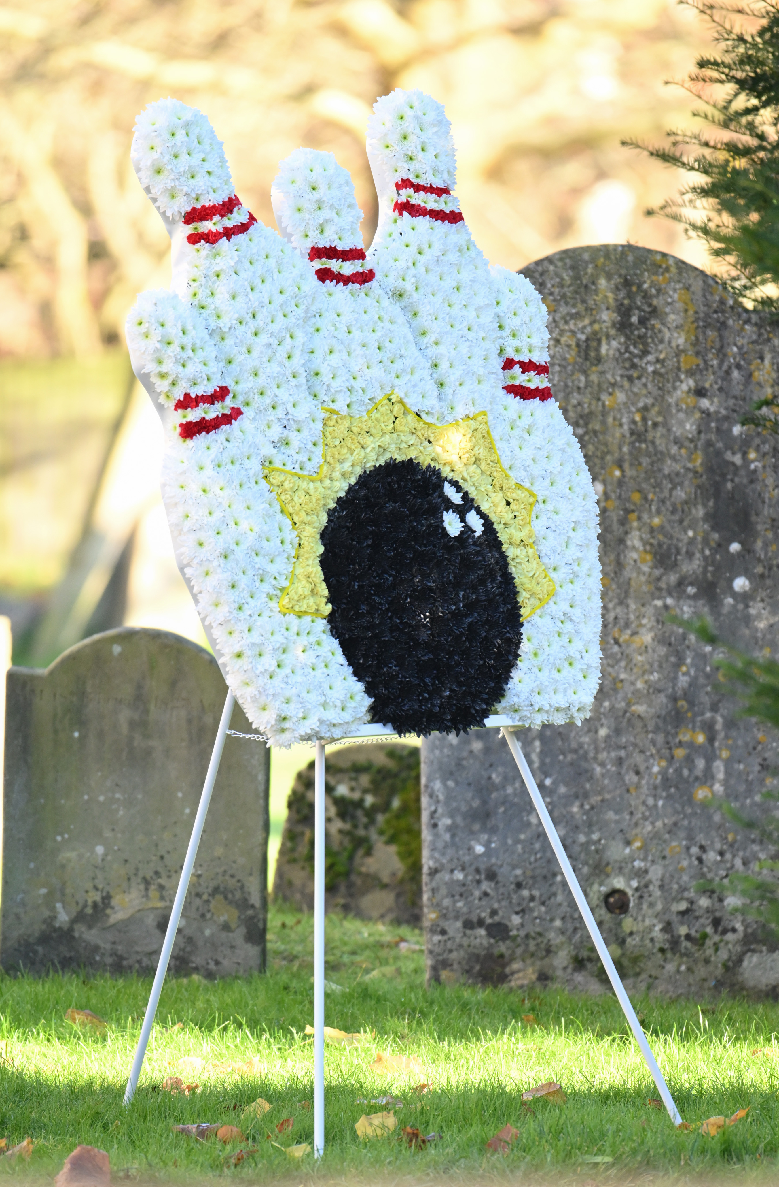 A floral tribute at Liam Payne's funeral on November 20, 2024, in Amersham, England. | Source: Getty Images