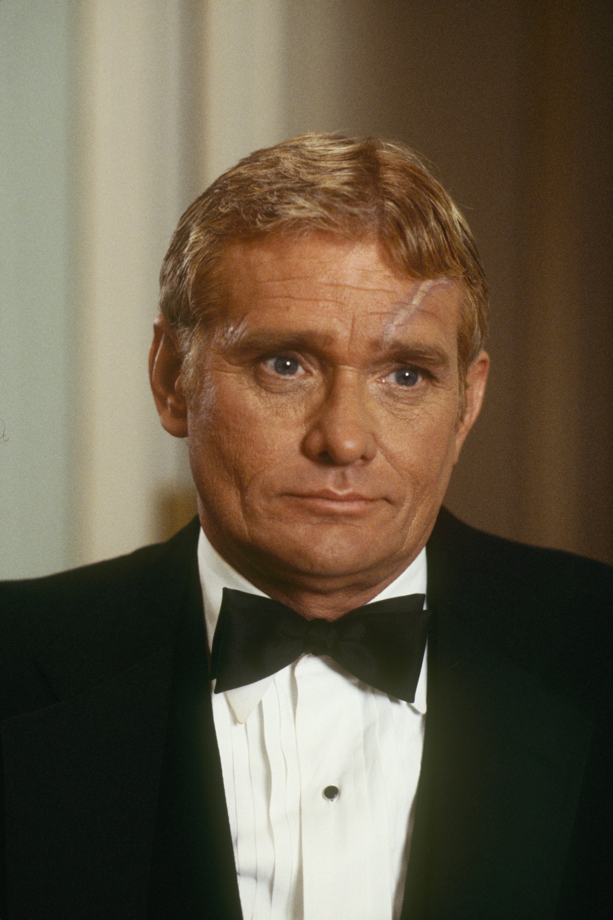 Bo Hopkins filming "Dynasty" in 1987. | Source: Getty Images