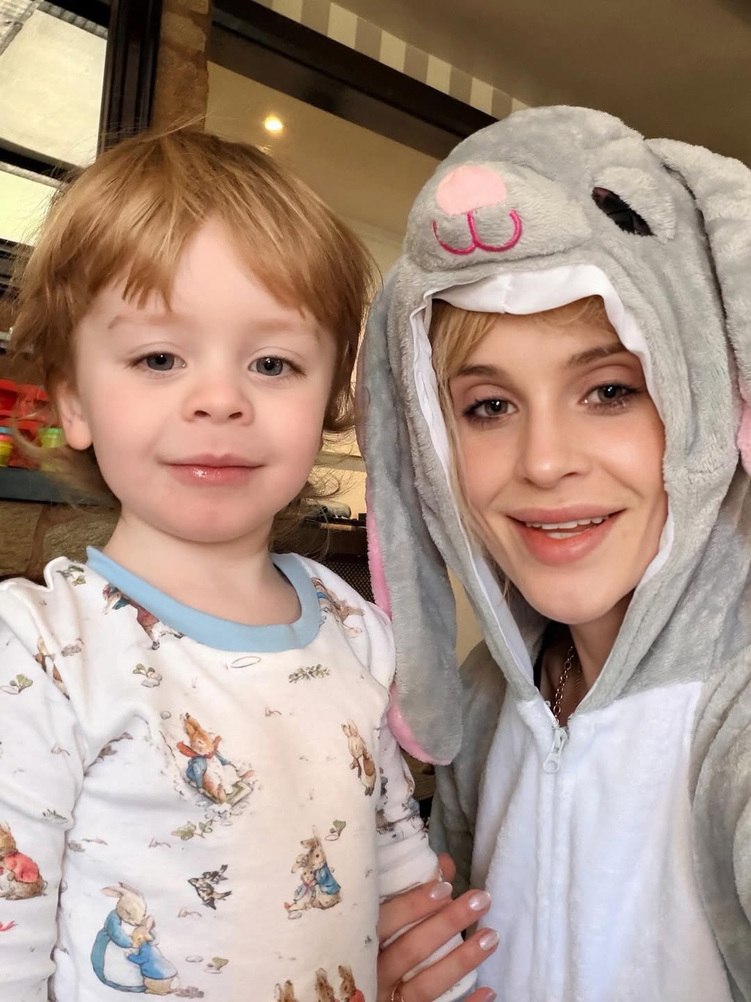 A photo from Kelly Osbourne's post, dated 5 April 2026. | Source: Instagram/kellyosbourne