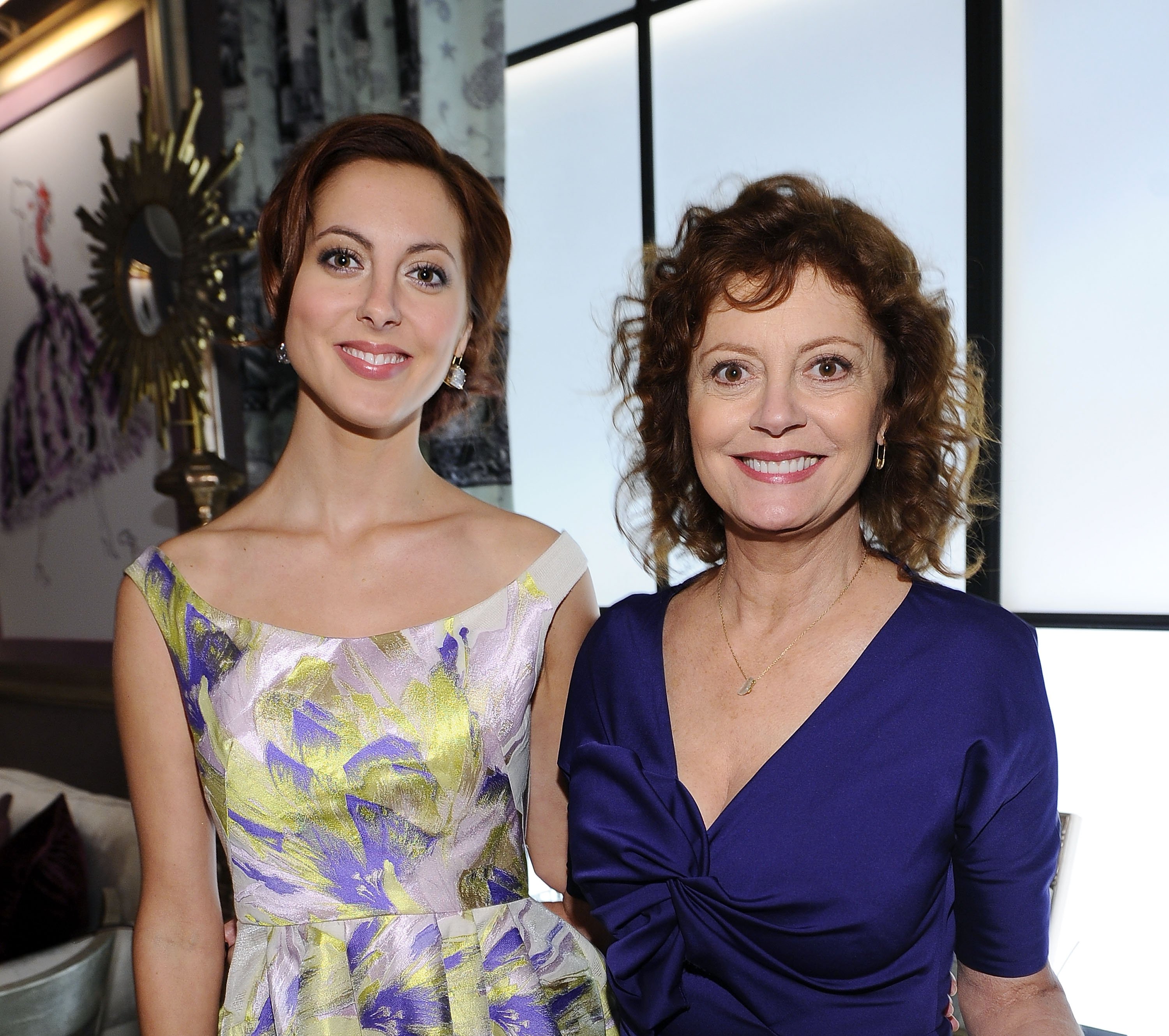 Actresses Eva Amurri and Susan Sarandon pose during Mercedes-Benz Fashion Week Spring 2012 at Lincoln Center on September 11, 2011 in New York City ┃Source: Getty Images