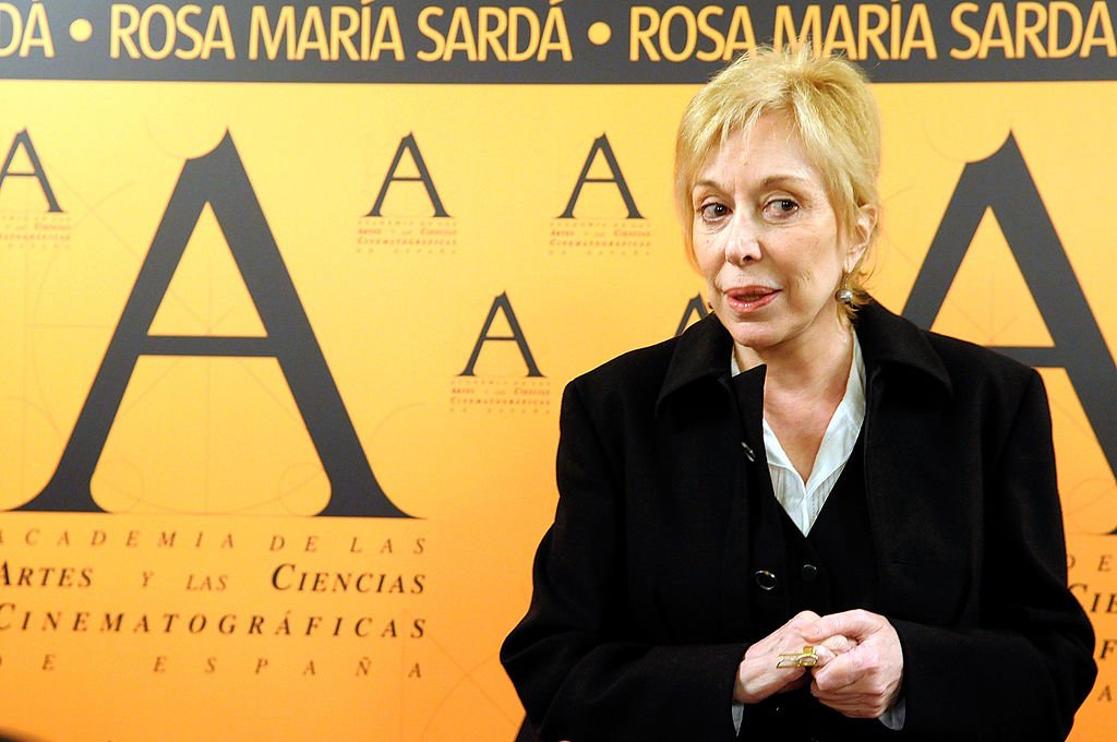 Rosa Maria Sarda en una rueda de prensa tras recibir la 'Medalla de oro'. | Foto: Getty Images Rosa Maria Sarda en una rueda de prensa tras recibir la 'Medalla de oro'. | Foto: Getty Images