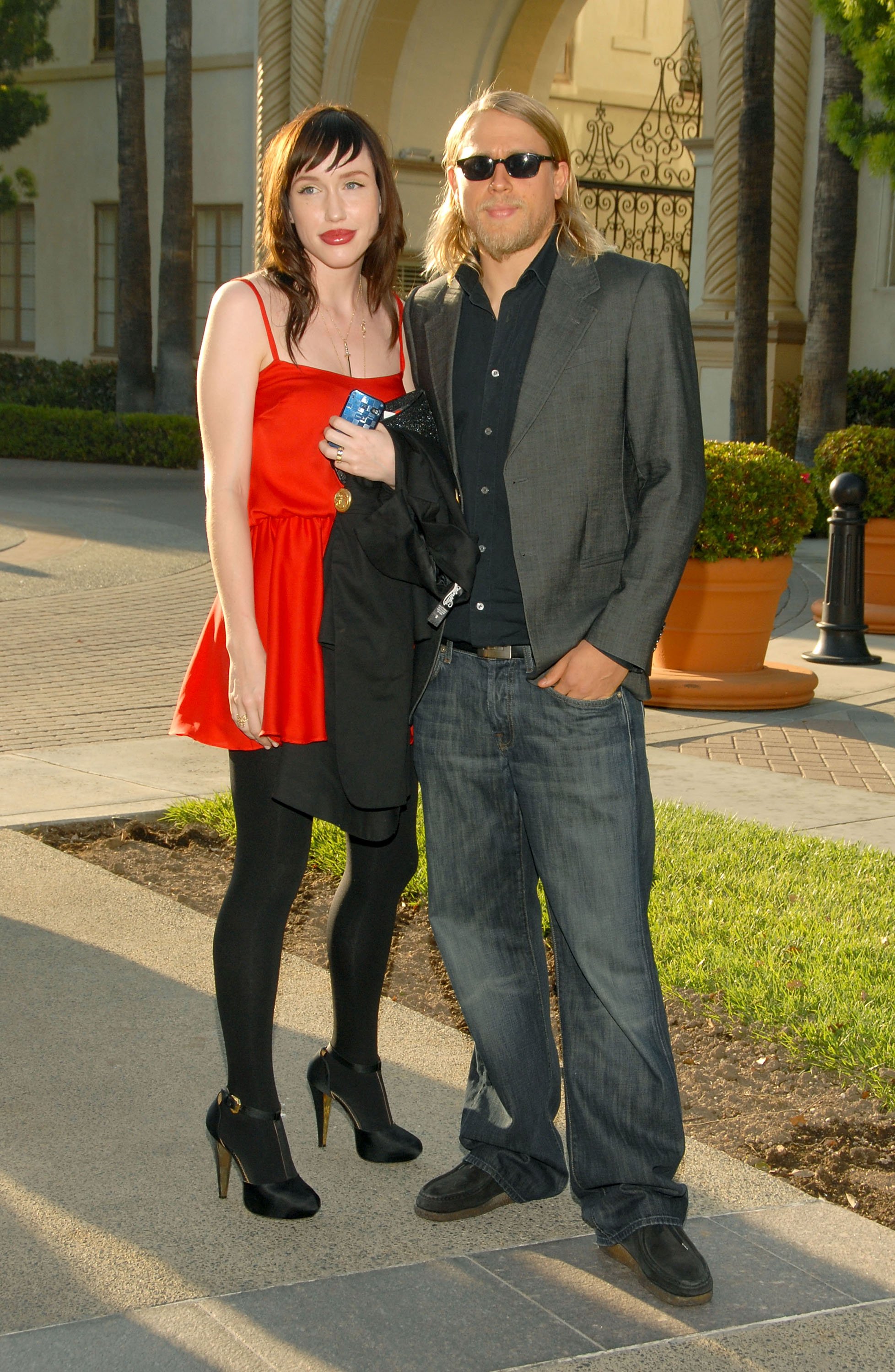 Charlie Hunnam and Morgana McNelis attend the season two premiere screening of "Sons Of Anarchy" on August 23, 2009 in Hollywood, California. | Source: Getty Images
