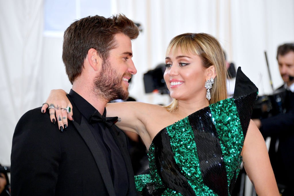 Liam Hemsworth und Miley Cyrus besuchen das Met Gala Celebrating Camp 2019: Anmerkungen zur Mode im Metropolitan Museum of Art am 6. Mai 2019 in New York City. (Foto von Dia Dipasupil / FilmMagic) I Quelle: Getty Images