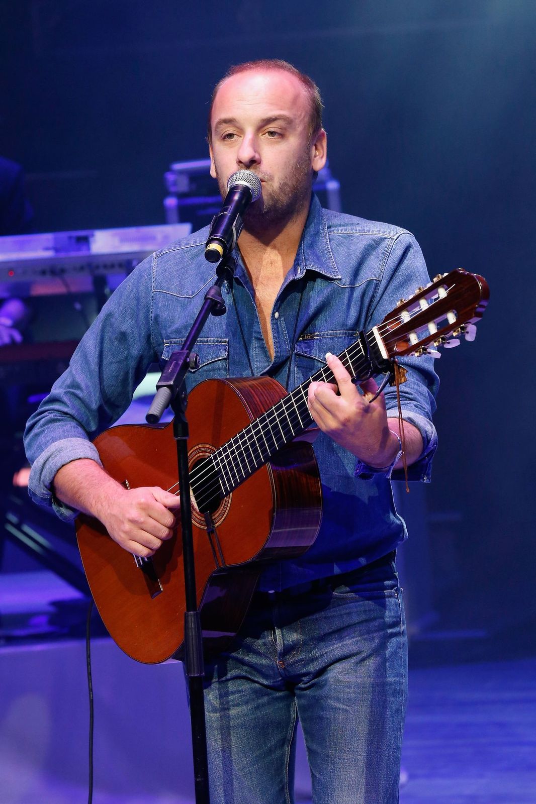 Charles Souchon sur scène | Source : Getty Images