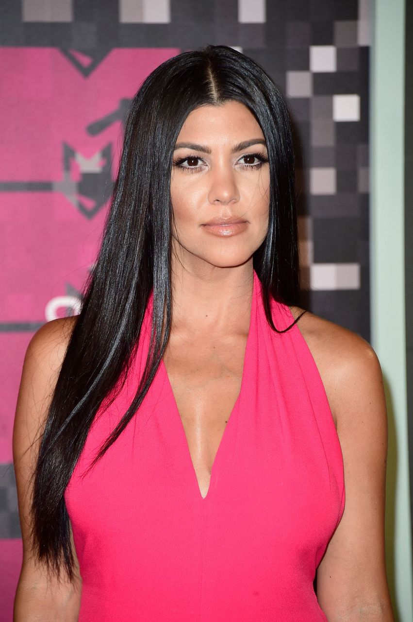 Kourtney Kardashian during the 2015 MTV Video Music Awards at Microsoft Theater on August 30, 2015 in Los Angeles, California. | Source: Getty Images