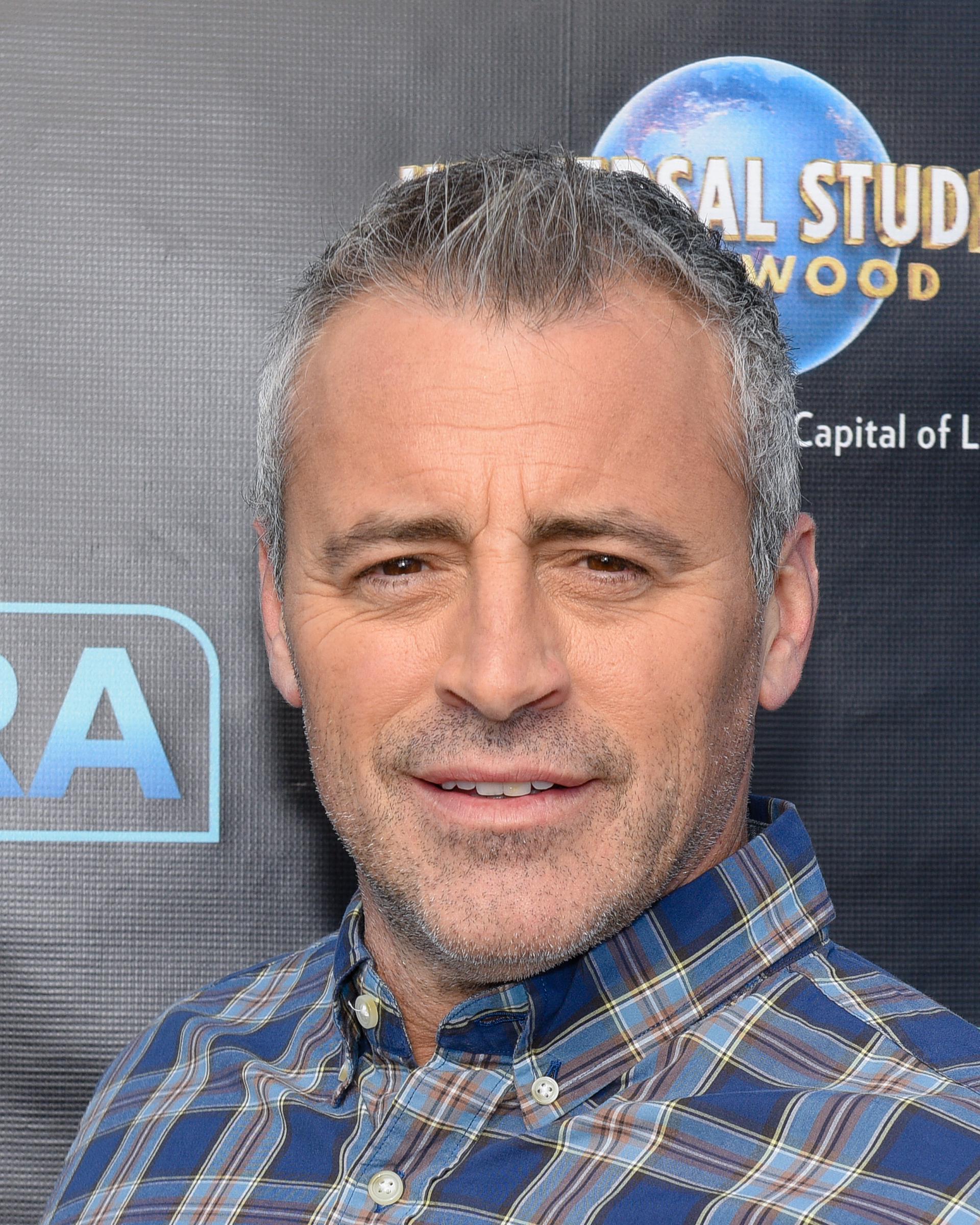 Matt LeBlanc visits "Extra" at Universal Studios Hollywood on November 7, 2016, in Universal City, California. | Sources: Getty Images