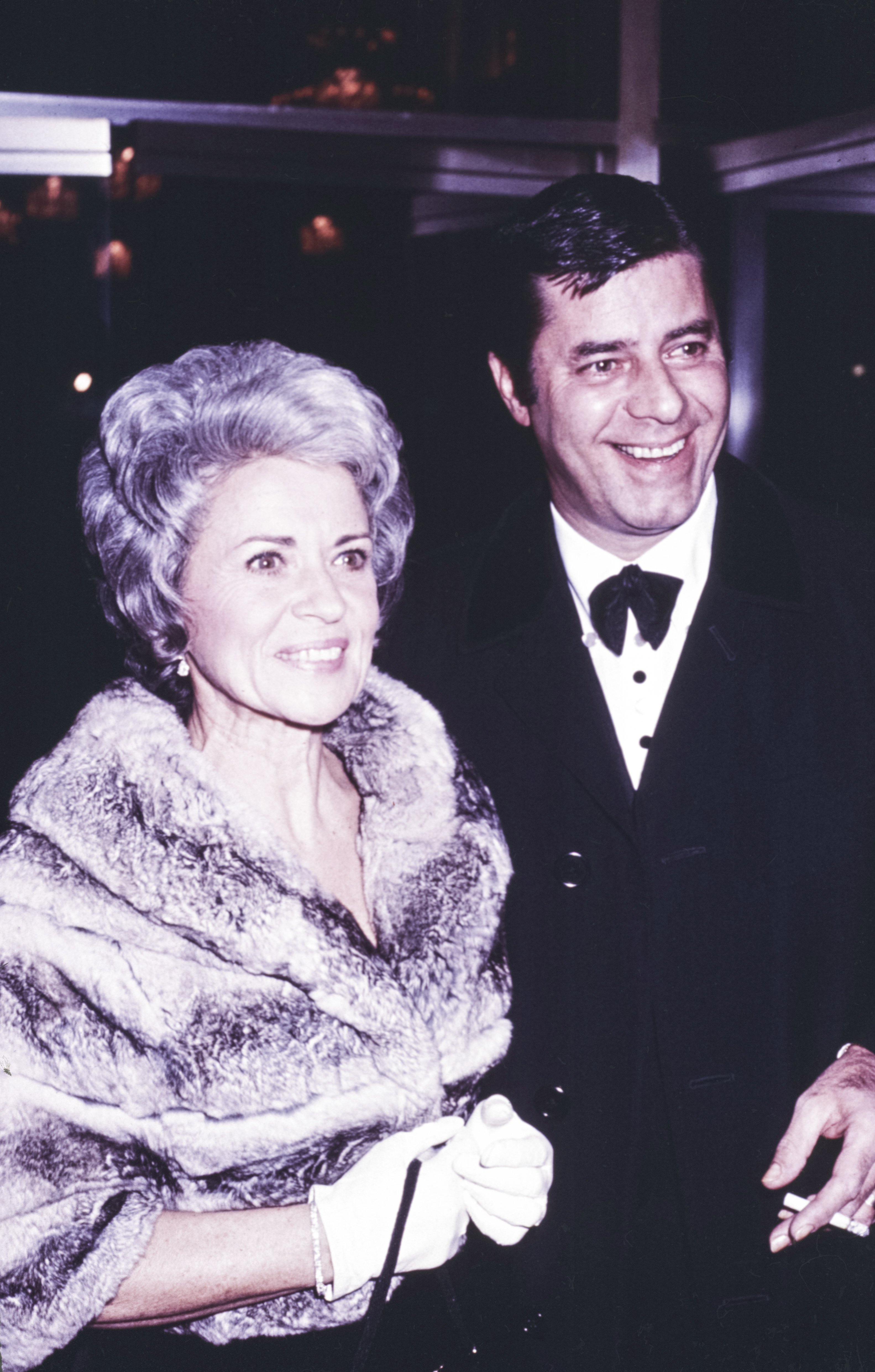 American comedian Jerry Lewis with his wife Patti Palmer | Source: Getty Images