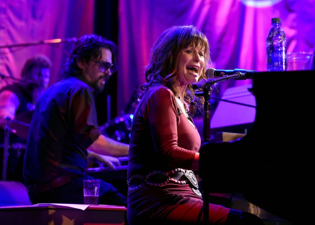 Shooter Jennings and Jessi Colter perform at the Country's Roaring '70s. | Source: Getty Images