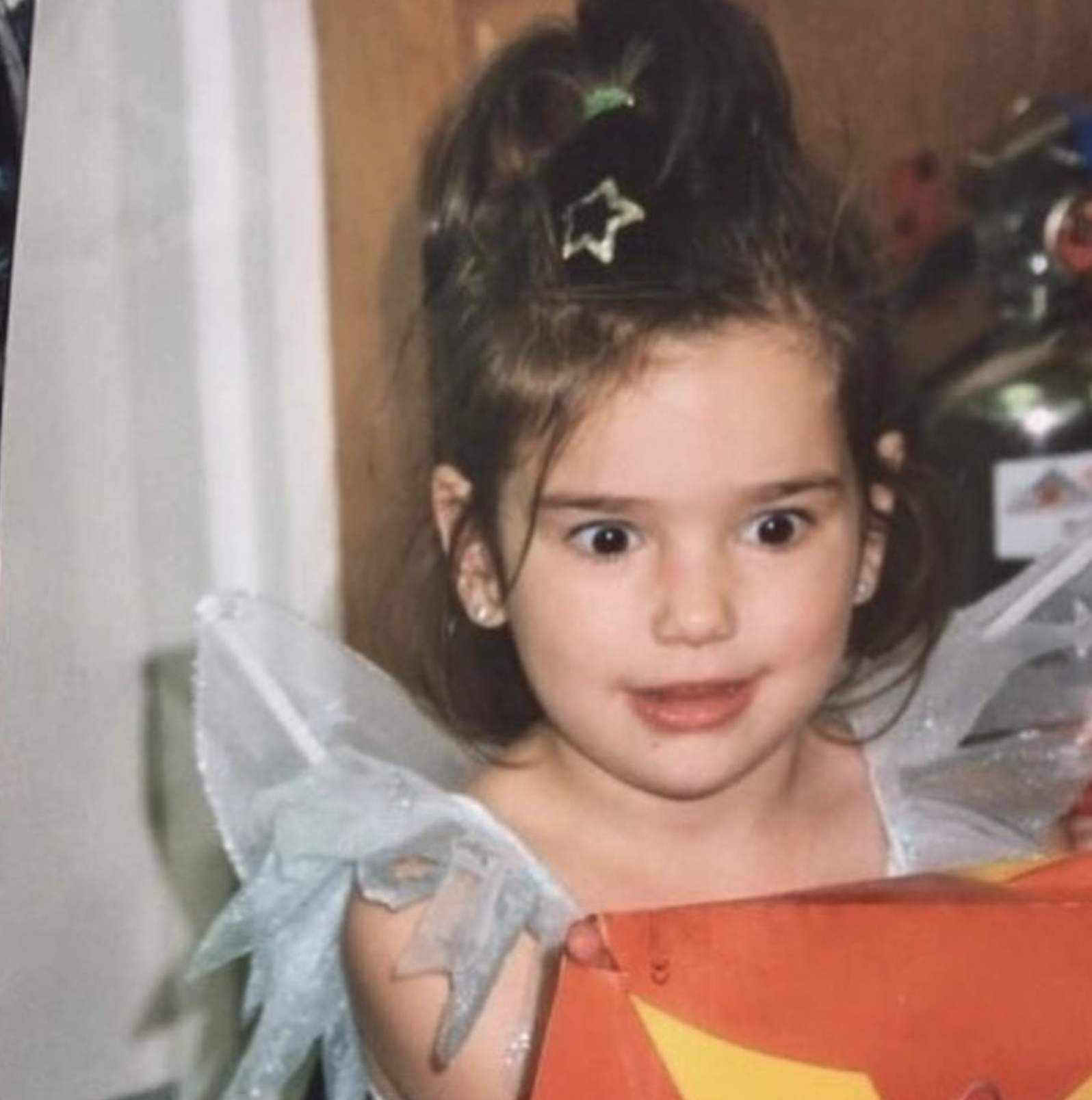The superstar as a child from a post dated June 11, 2019. | Source: Facebook/Dua Lipa