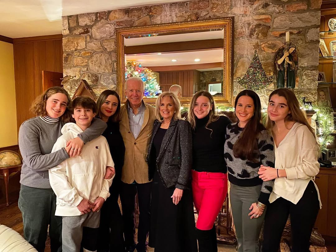 Joe and Jill Biden with family from a post dated December 25, 2019. | Source: Instagram/joebiden