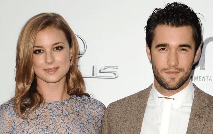 Canadian actress Emily VanCamp and husband English actor Josh Bowman attend the 2014 Environmental Media Awards at Warner Bros. Studios on October 18, 2014 in Burbank, California | Photo: Getty Images