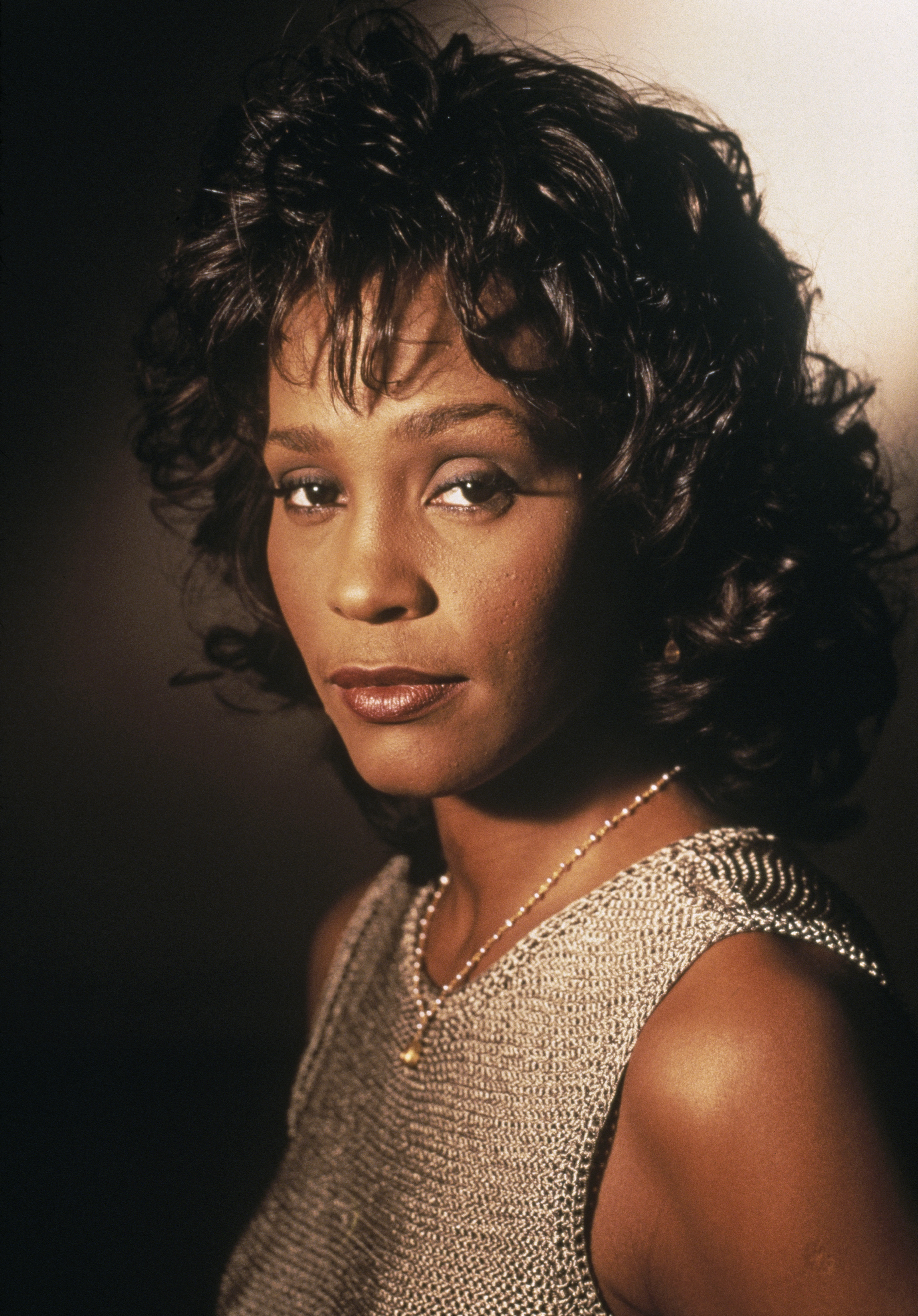 Whitney Houston photographed for the film 'Waiting to Exhale' in 1995 | Source: Getty Images