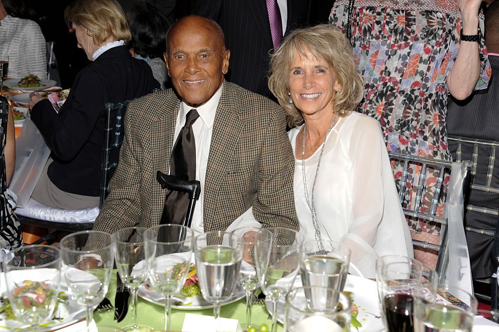 Harry Belafonte and Pamela Frank attend the National Dance Institute's (NDI) 40th Anniversary Annual Gala at PlayStation Theater on April 18, 2016. | Photo: Getty Images