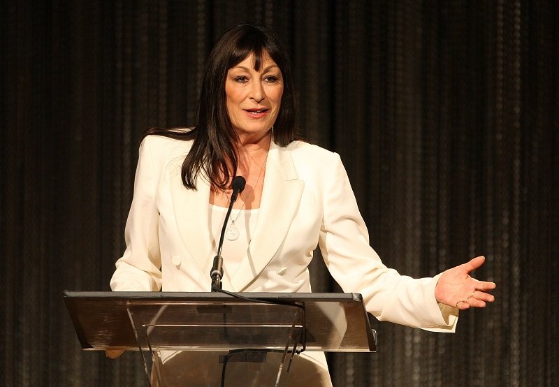 Anjelica Huston on Februray 17, 2009 in Beverly Hills, California | Photo: Getty Images
