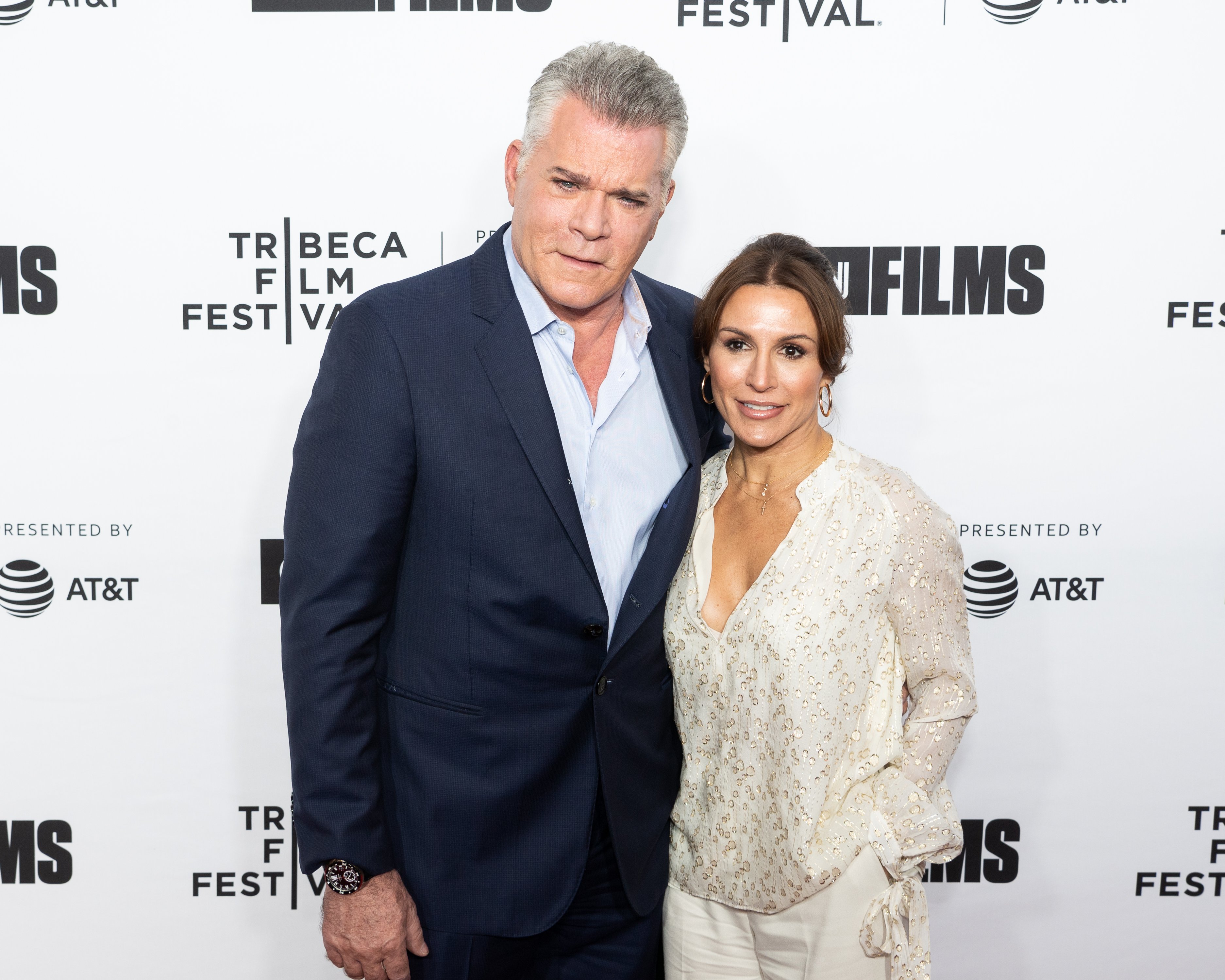 Ray Liotta and Silvia Lombardo at the Tribeca Film Festival for the film "Love, Gilda" in New York, on April 18, 2018. | Source: Michael Brochstein/SOPA Images/LightRocket/Getty Images