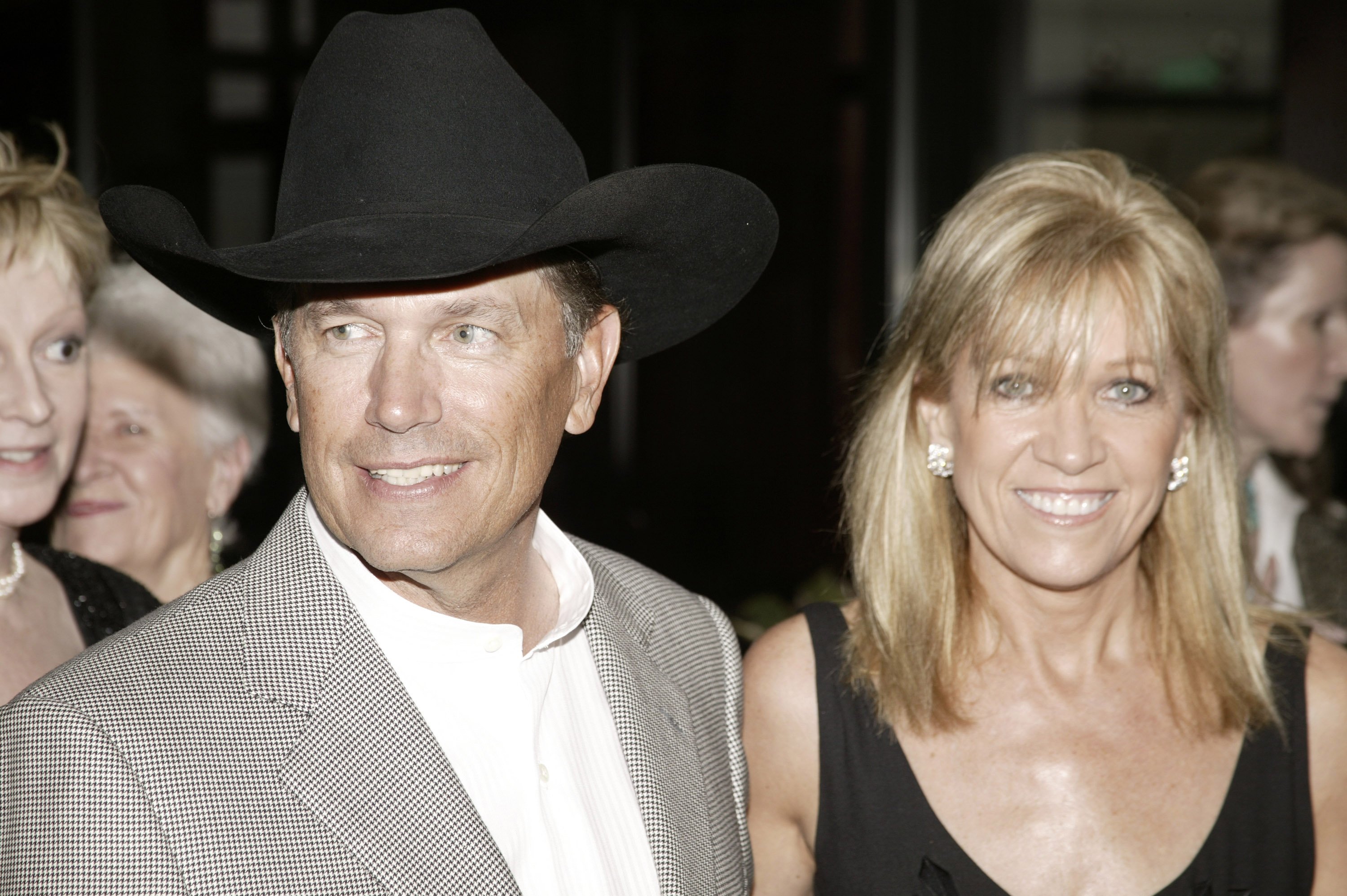 George Strait and his wife Norma arrive at the red carpet during the 2007 Country Music Hall of Fame Medallion Ceremony | Source: Getty Images 