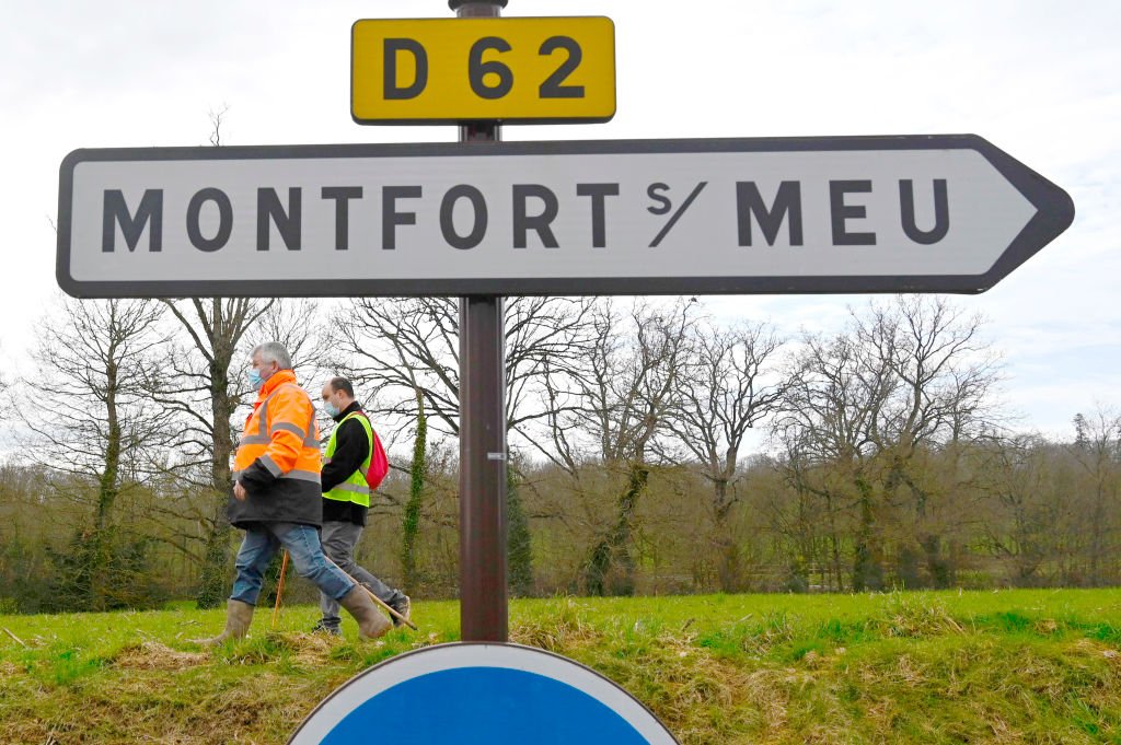 Battue pour retrouver Magali Blandin à Montford-sur-Meu | Photo : Getty Images