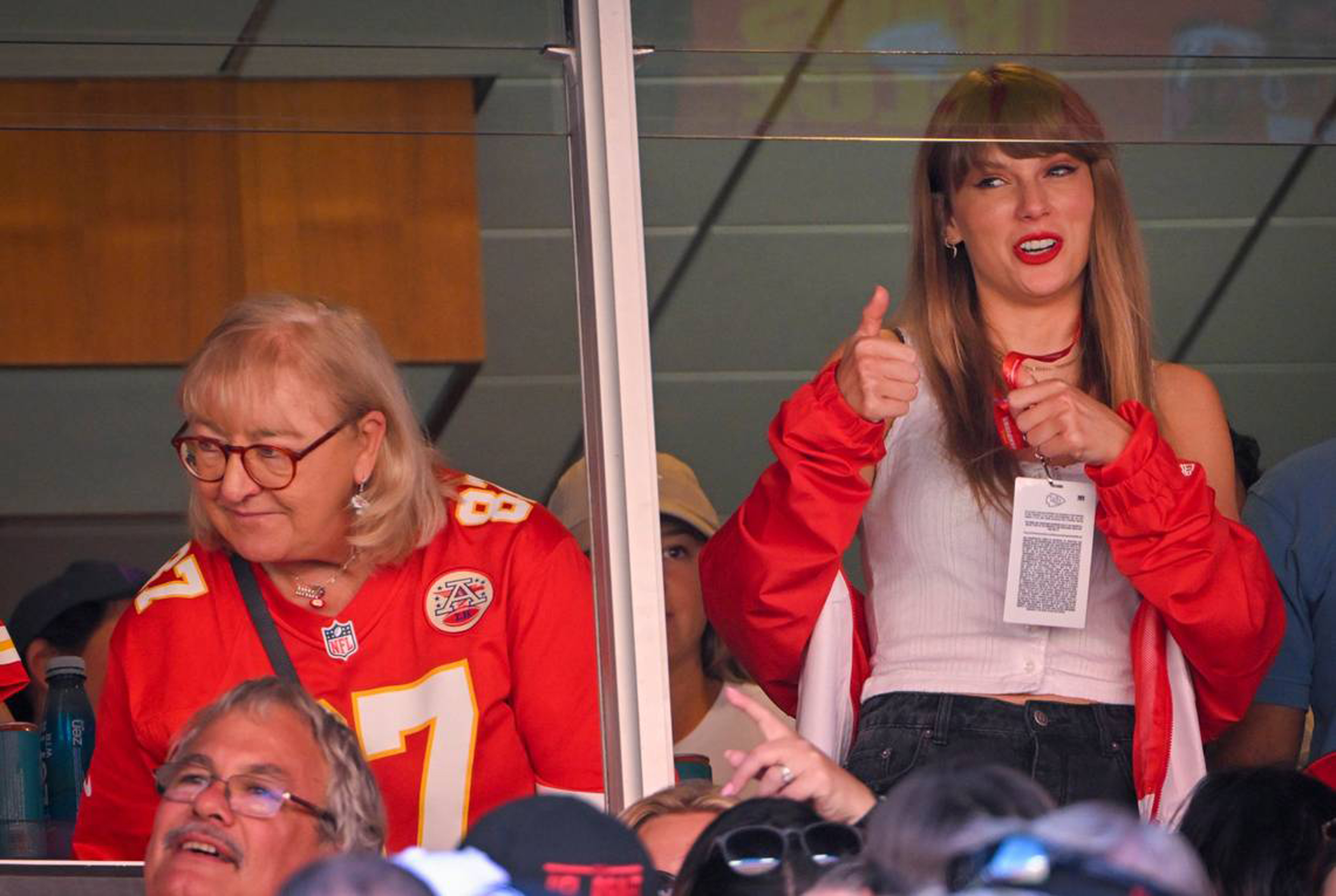 Taylor Swift and Travis Kelce's mother, Donna Kelce, watching his game on September 24, 2023. | Source: Getty Images