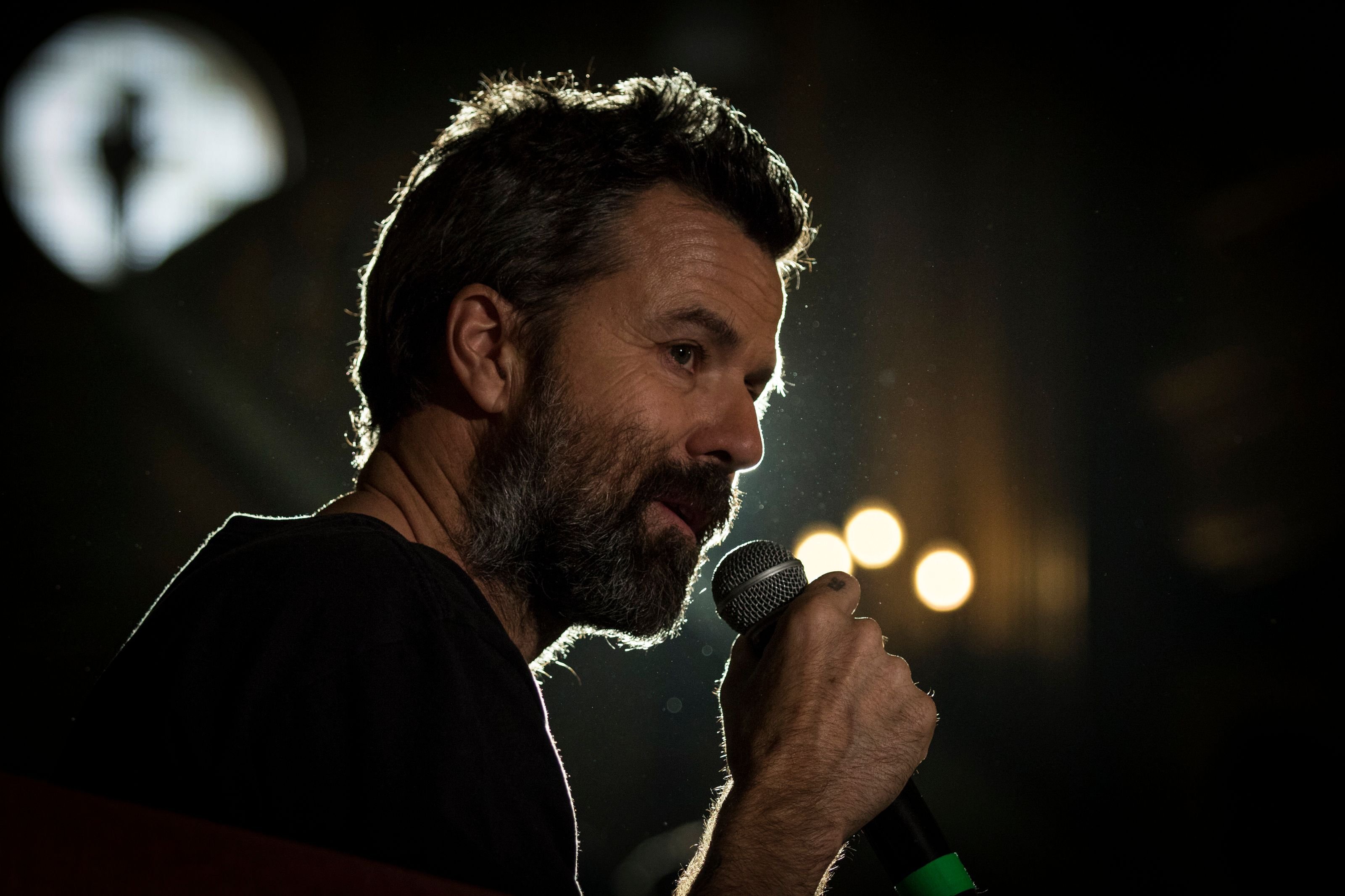 Pau Dones en una conferencia de prensa para promocionar la Gira Americana 2015 en la Ciudad de México. | Foto: Getty Images