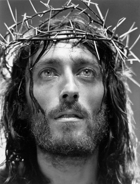 Robert Powell como Jesucristo en 'Jesus de Nazareth'. | Imagen: Getty Images Robert Powell como Jesucristo en 'Jesus de Nazareth'. | Imagen: Getty Images