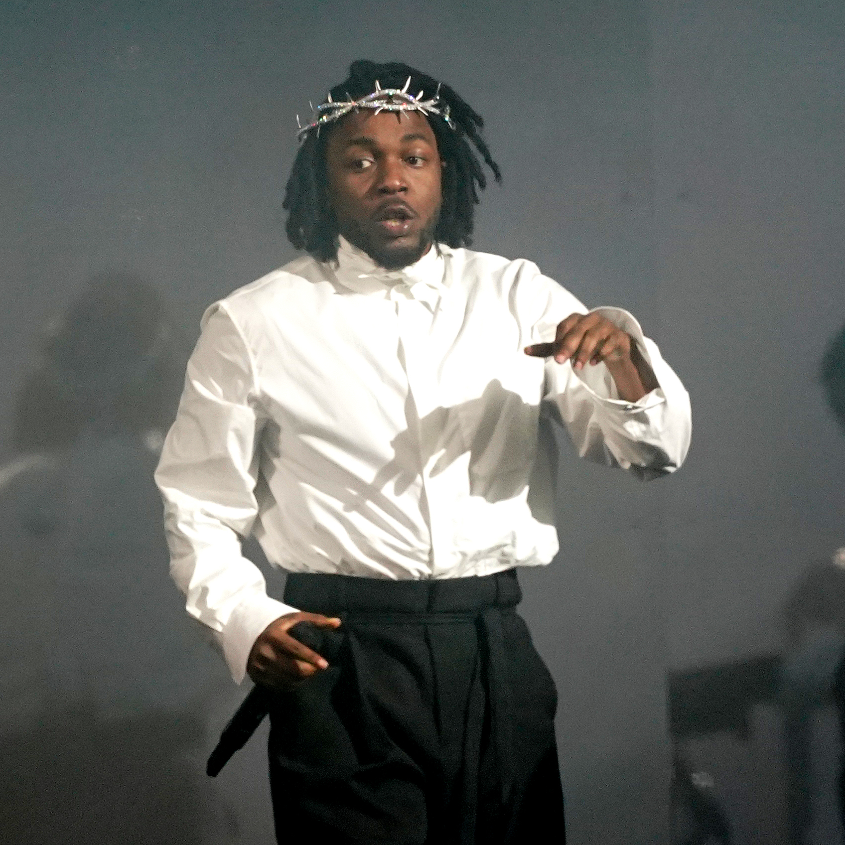 Kendrick Lamar performing during the Glastonbury Festival on June 26, 2022. | Source: Getty Images