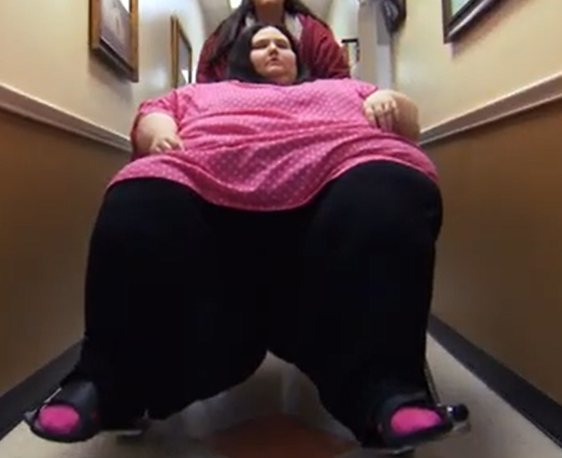 Christina Phillips once weighed 708 pounds and needed help with everyday tasks. | Source: Youtube/@TLC