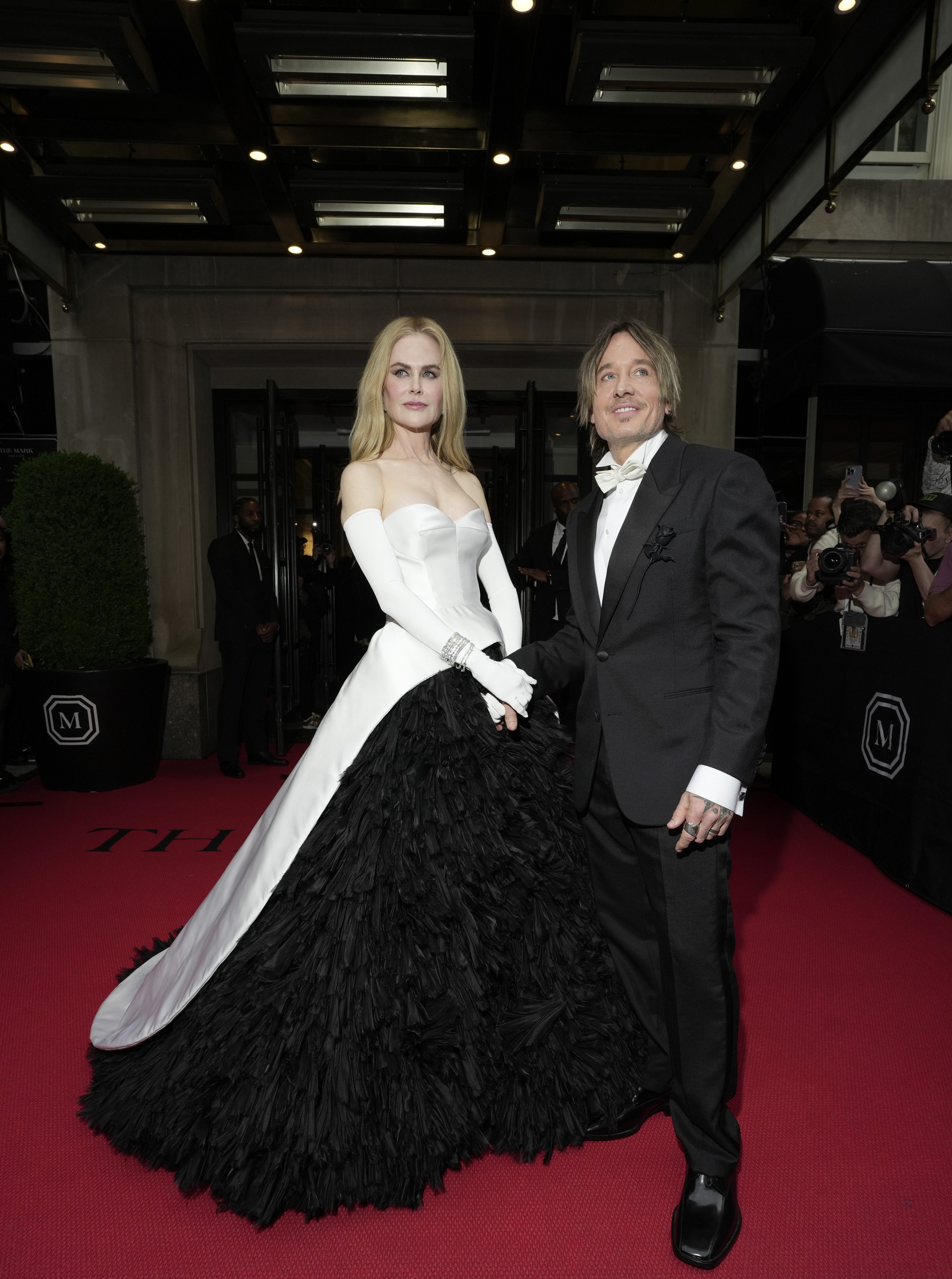 Nicole Kidman and Keith Urban at the 2024 Met Gala celebrating "Sleeping Beauties: Reawakening Fashion" in New York City on May 6, 2024 | Source: Getty Images