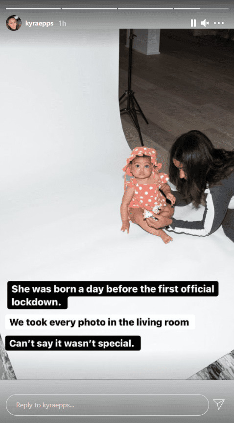 Baby Indiana Rose Epps getting ready for a photoshoot with mother Kyra Robinson. │Source: Instagram/kyraepps