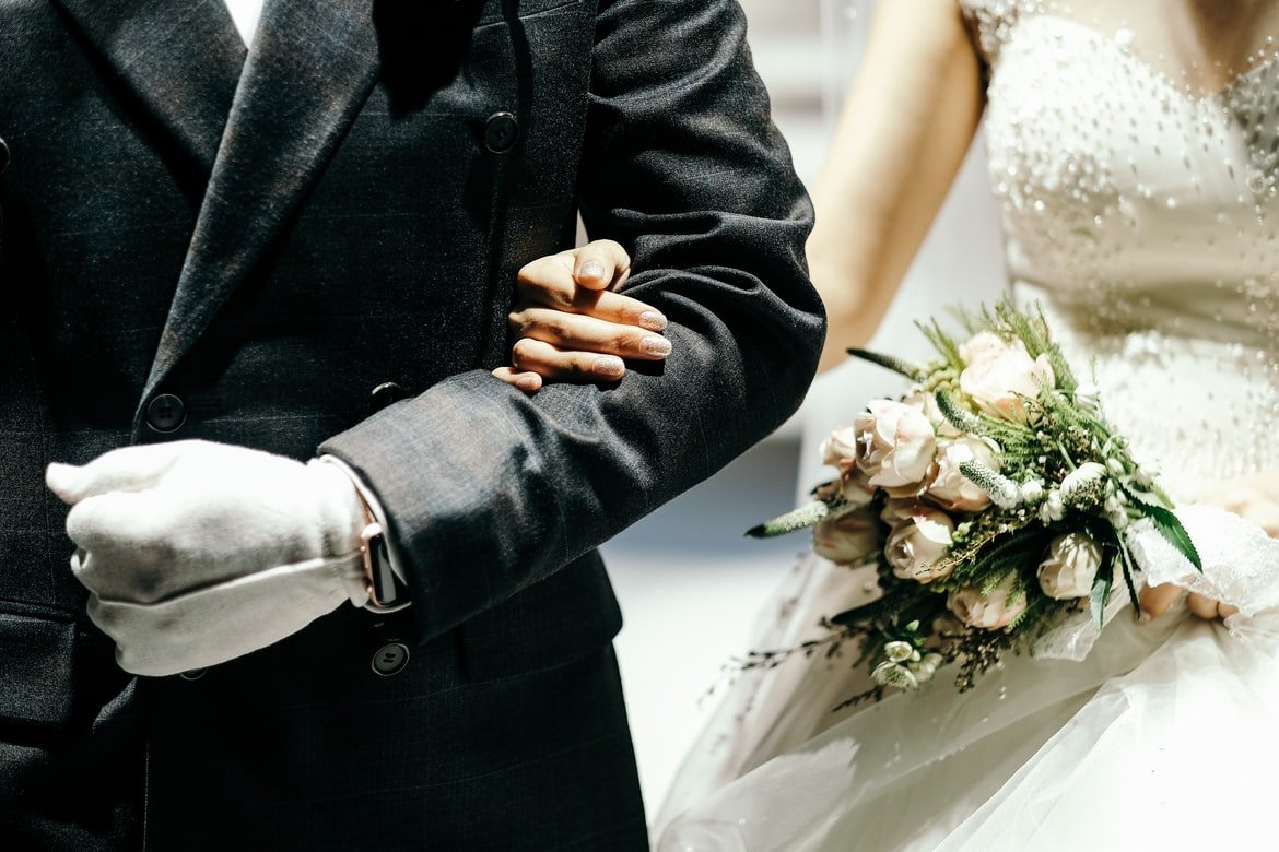 Bob walked her down the aisle, and they went no-contact with Mrs. Perkins. | Source: Unsplash