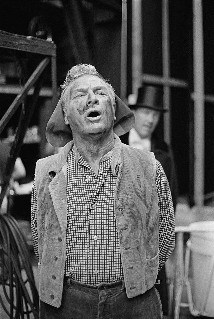 Eddie Albert (1906 - 2005) as 'Alfred P. Doolittle' in the Muny Repertory production of "My Fair Lady" | Getty Images