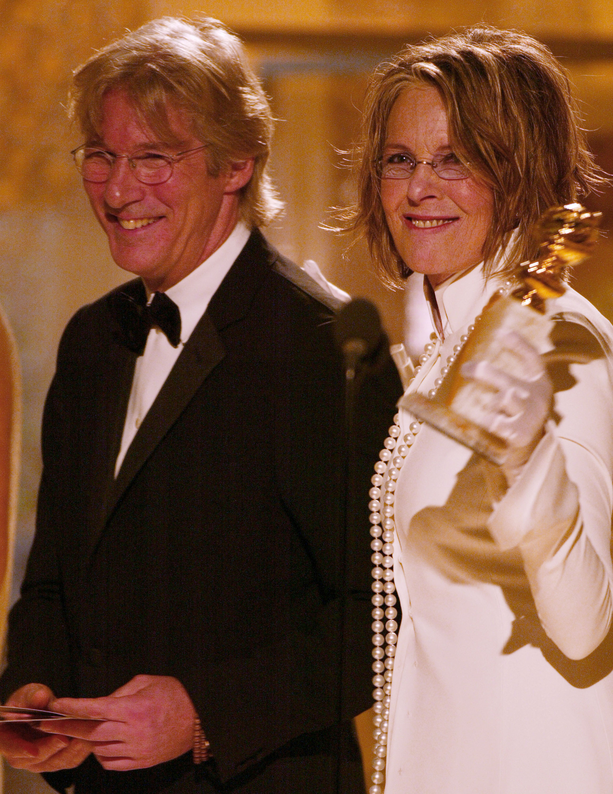 Richard Gere and Diane Keaton on stage at the 61st Annual Golden Globe Awards on January 25, 2004 | Source: Getty Images