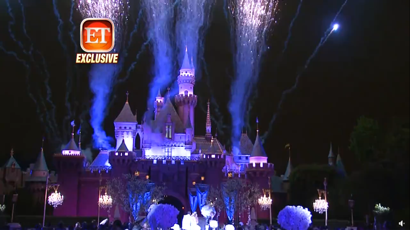 Fireworks during Mariah Carey and Nick Cannon's fifth anniversary celebration at Disneyland. | Source: Facebook/KPRC2 / Click2Houston