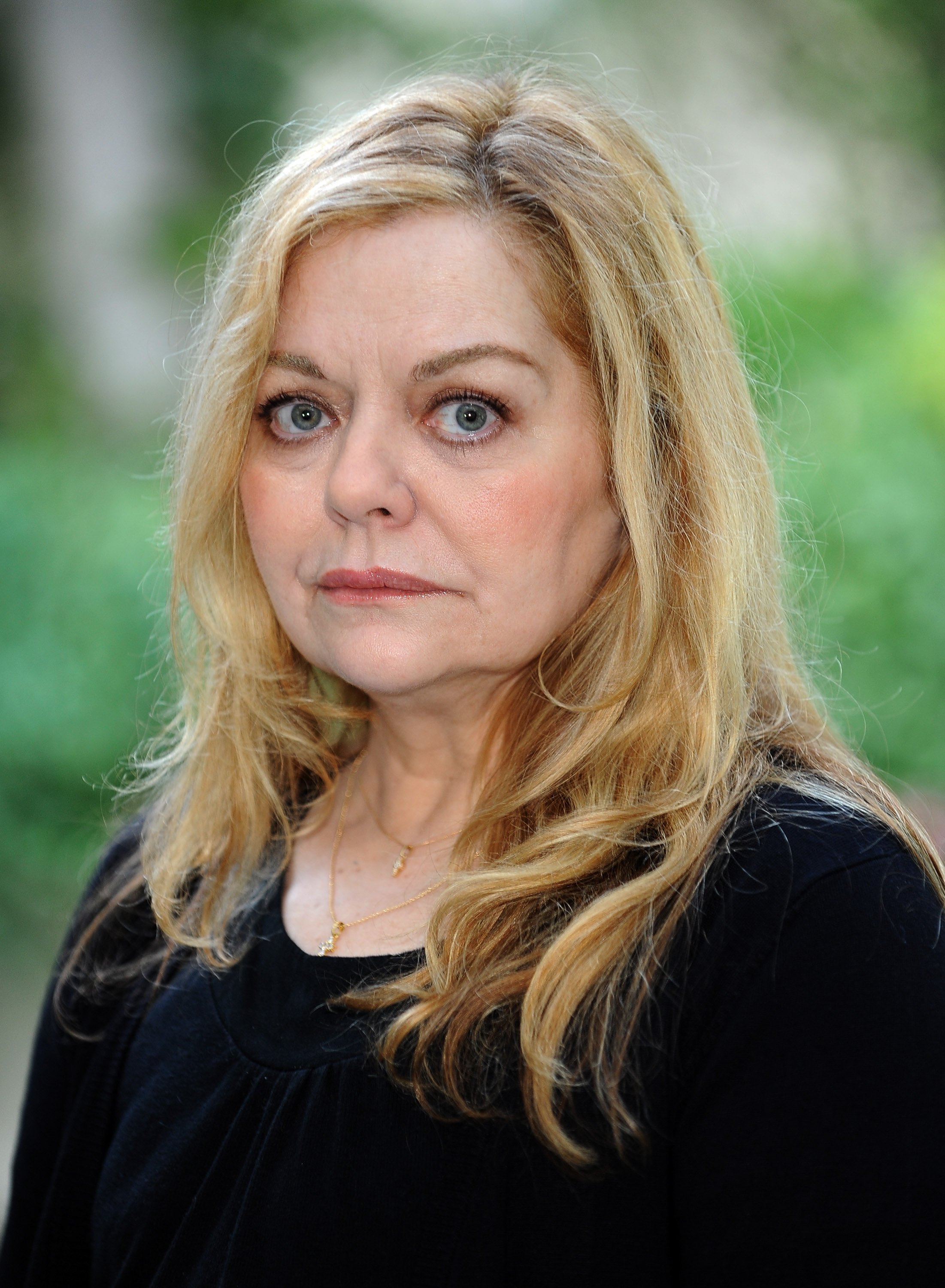 Sharon Murphy, mother of deceased actress Brittany Murphy, during a portrait shoot on January 13, 2010 in Hollywood, California. | Source: Getty Images