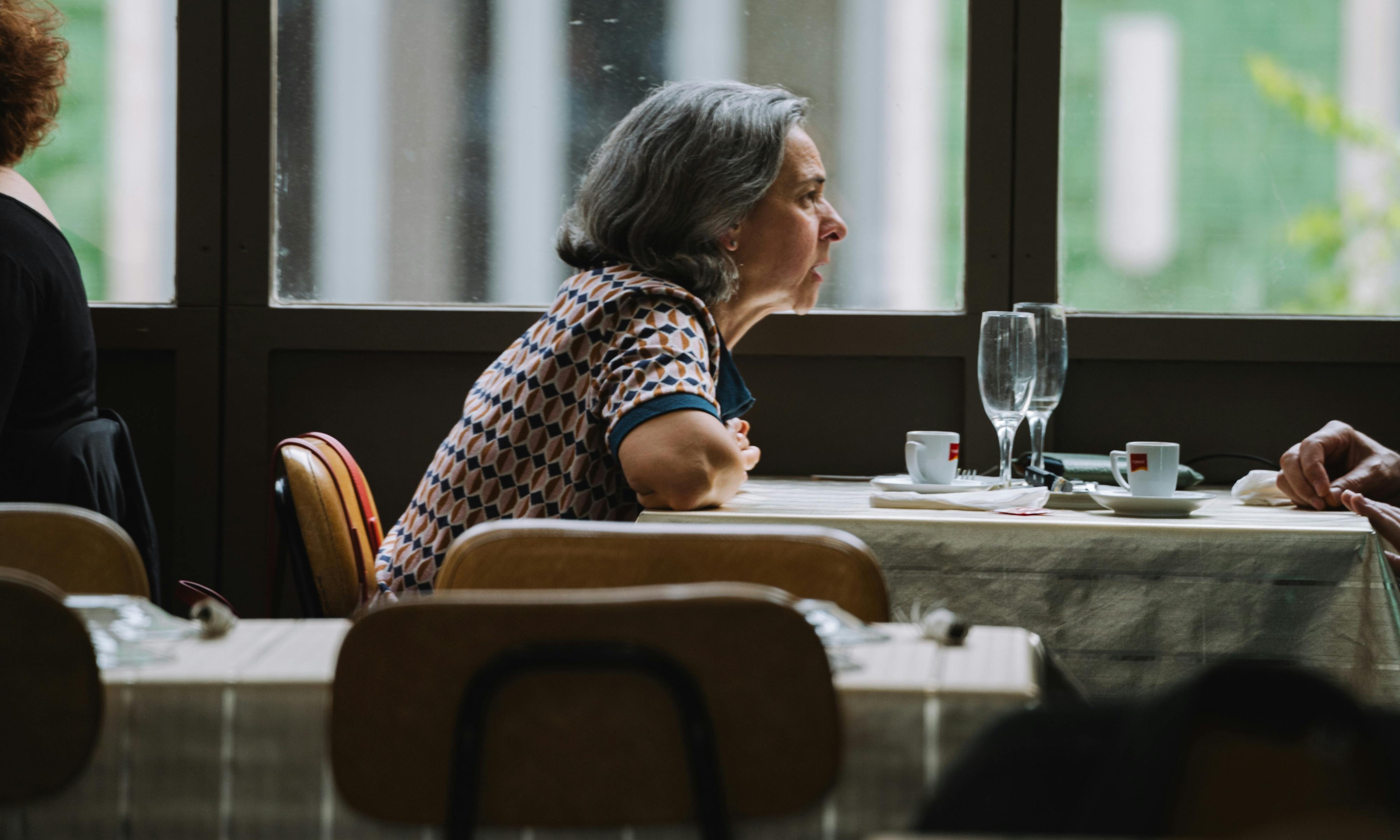 Veronica talks interminably about herself as Ruth listens | Source: Pexels