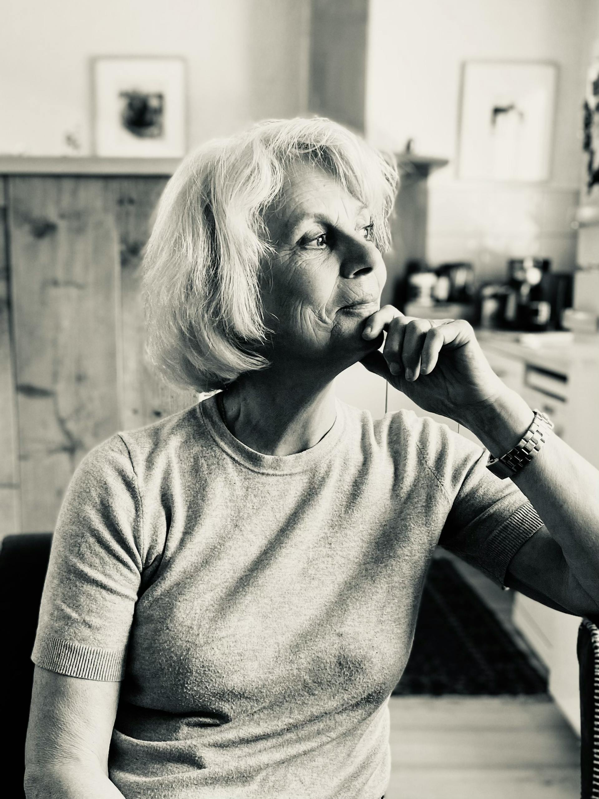 An older woman | Source: Pexels